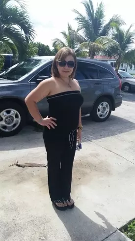 Mujer de 56 busca hombre para hacer pareja en Miami Beach, Estados Unidos de América