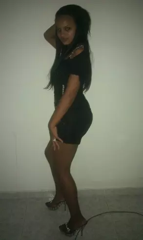 Chica de 34 busca chico para hacer pareja en Santiago, República Dominicana