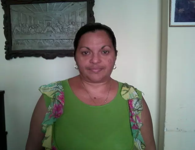 Mujer de 60 busca hombre para hacer pareja en Habana, Cuba