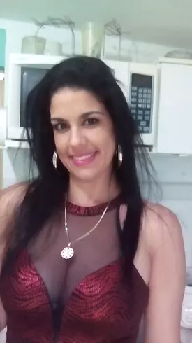 Chica de 35 busca chico para hacer pareja en La Habana, Cuba