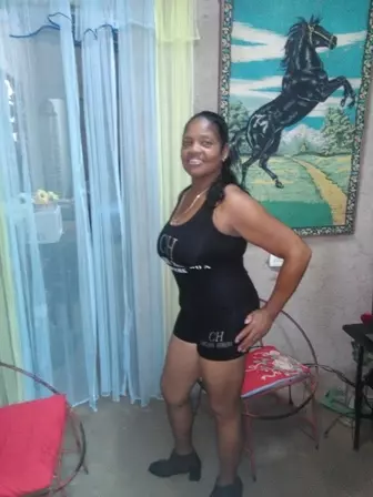 Mujer de 59 busca hombre para hacer pareja en Camagüey, Cuba