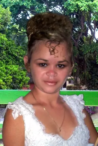 Mujer de 36 busca hombre para hacer pareja en Camagúey, Cuba