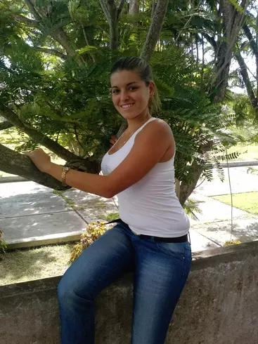 Chica de 33 busca chico para hacer pareja en La Habana, Cuba