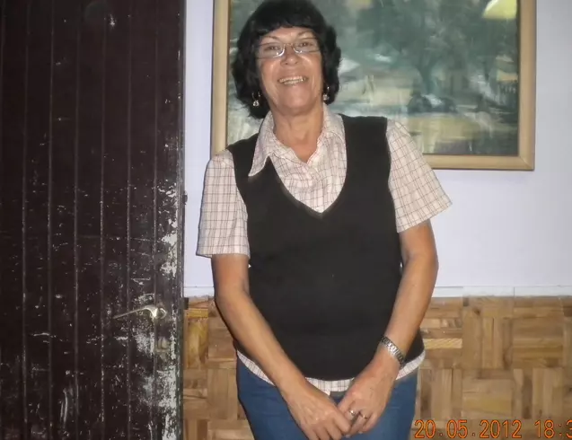 Mujer de 77 busca hombre para hacer pareja en Montevideo, Uruguay