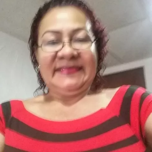 Hombre de 67 busca mujer para hacer pareja en Honduras, México