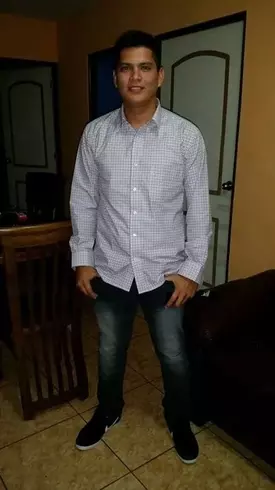 Chico de 33 busca chica para hacer pareja en LIma, Perú