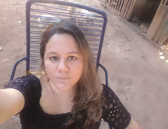 Mujer de 37 busca hombre para hacer pareja en Perú