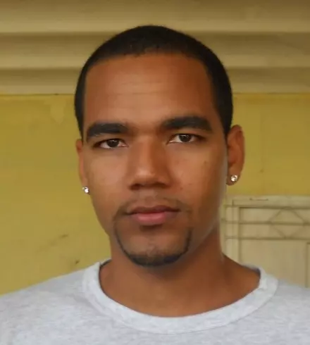 Hombre de 37 busca mujer para hacer pareja en Ciro Redondo, Cuba