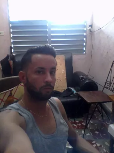 Chico de 33 busca chica para hacer pareja en Matanzas, Cuba