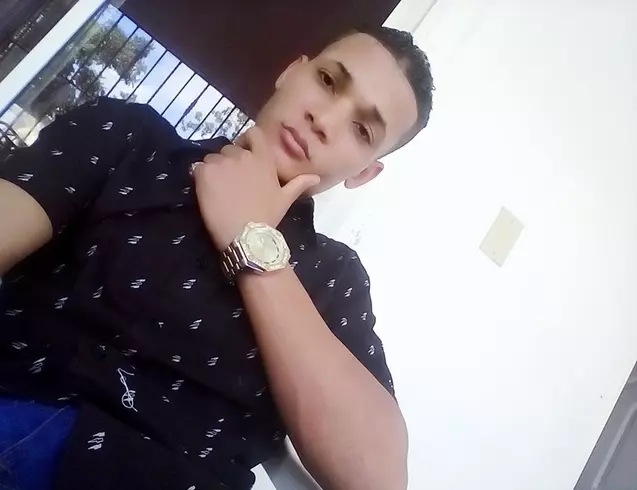 Chico de 30 busca chica para hacer pareja en Santo Domingo, República Dominicana