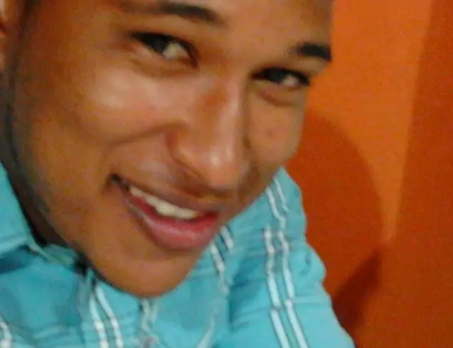 Chico de 33 busca chica para hacer pareja en Santiago, República Dominicana
