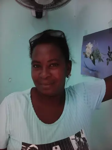 Mujer de 49 busca hombre para hacer pareja en Habana, Cuba