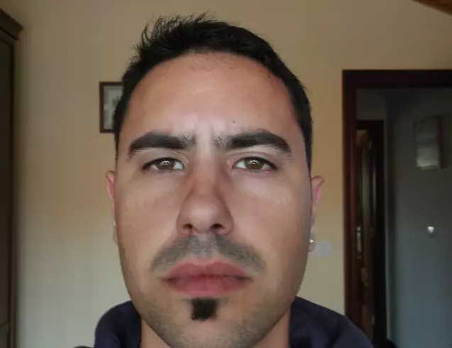 Hombre de 40 busca mujer para hacer pareja en Santander, España
