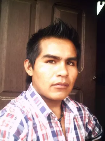 Chico de 33 busca chica para hacer pareja en Tarata, Bolivia