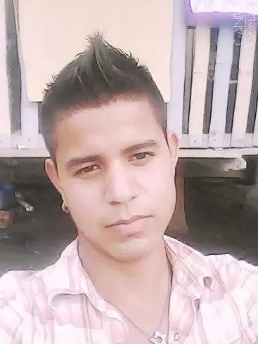 Chico de 27 busca chica para hacer pareja en Milagro, Ecuador