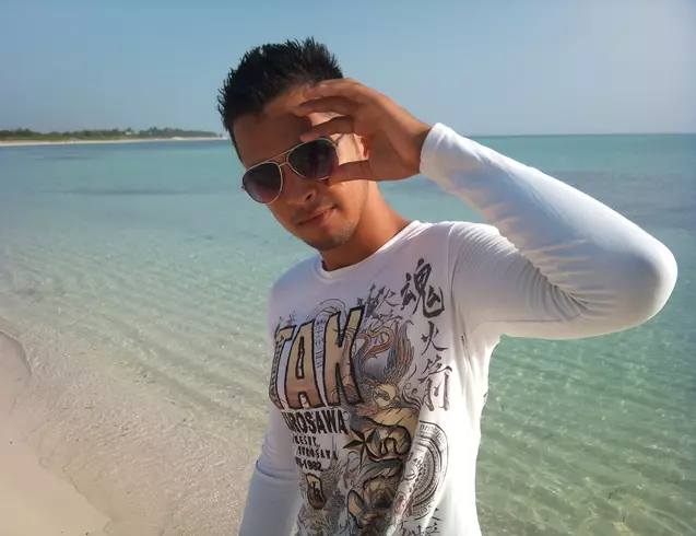 Chico de 29 busca chica para hacer pareja en Camaguey, Cuba