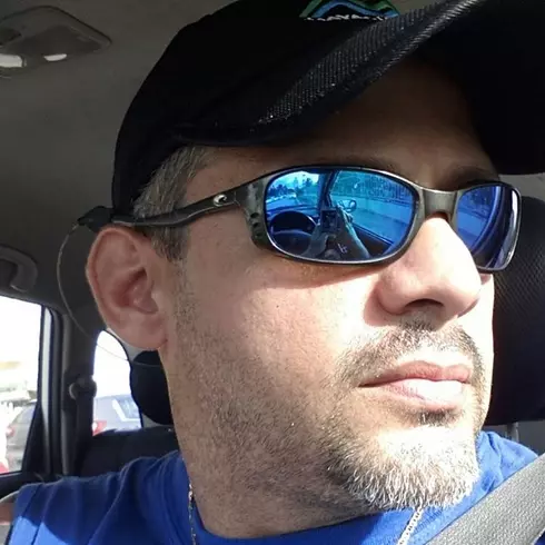 Hombre de 50 busca mujer para hacer pareja en Mayaguez, Puerto Rico