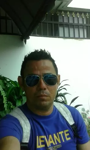 Hombre de 48 busca mujer para hacer pareja en Panama, Panamá
