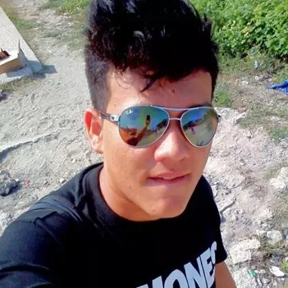 Chico de 29 busca chica para hacer pareja en Barranquilla, Colombia