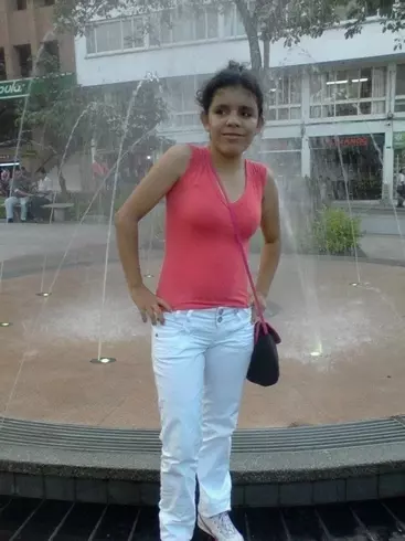 Chica de 35 busca chico para hacer pareja en Ibague, Colombia