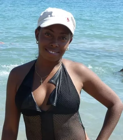 Mujer de 40 busca hombre para hacer pareja en SANTIAGO DE CUBA, Cuba