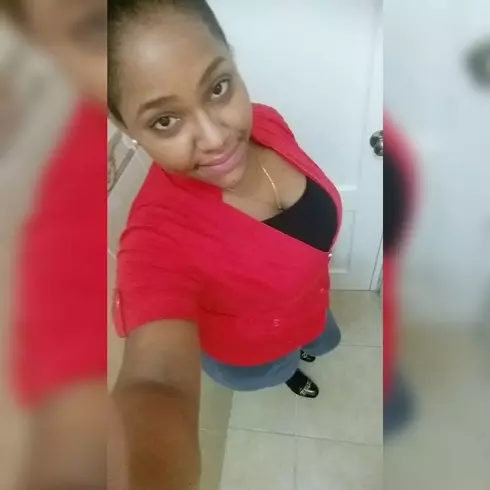 Chica de 31 busca chico para hacer pareja en Santo Domingo, República Dominicana