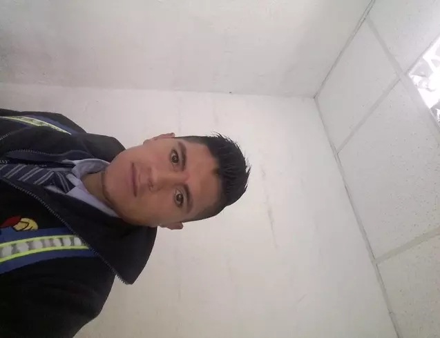 Hombre de 38 busca mujer para hacer pareja en Quito, Ecuador