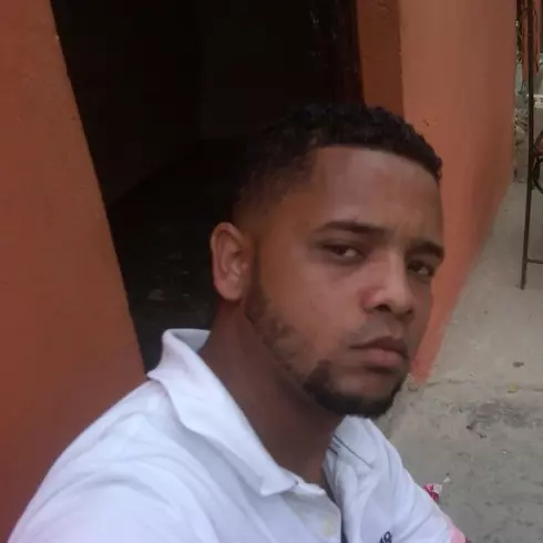 Hombre de 41 busca mujer para hacer pareja en Santiago, República Dominicana