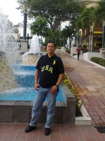 Hombre de 47 busca mujer para hacer pareja en Machala, Ecuador