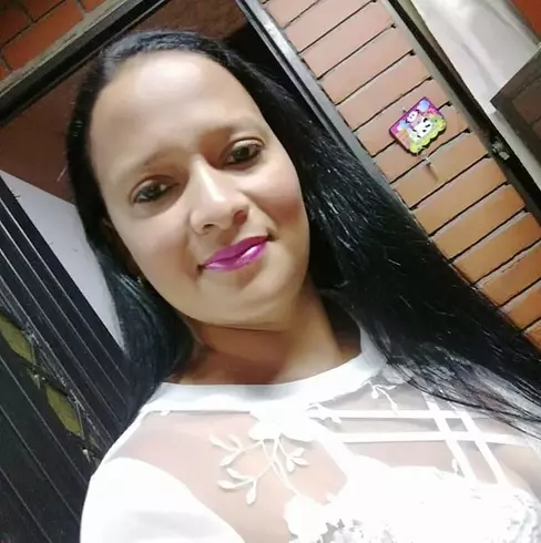 Mujer de 39 busca hombre para hacer pareja en Ali, Colombia