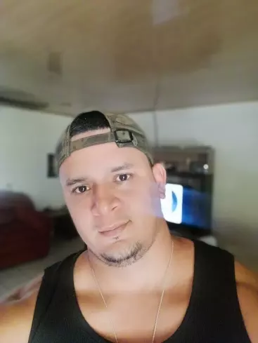 Chico de 35 busca chica para hacer pareja en Managua, Nicaragua