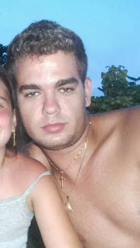 Chico de 34 busca chica para hacer pareja en Playa Girón, Matanzas, Cuba