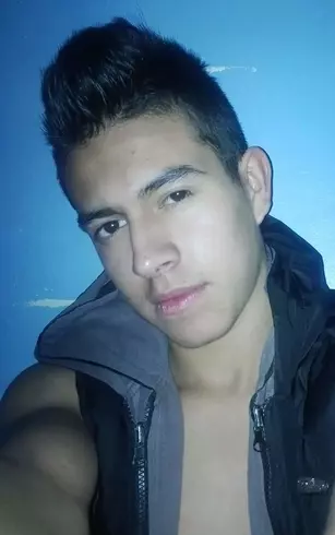 Chico de 27 busca chica para hacer pareja en POPAYAN, Colombia