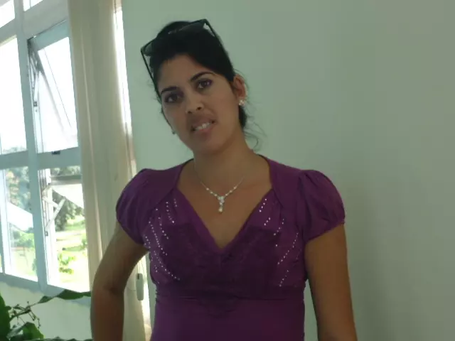 Mujer de 37 busca hombre para hacer pareja en Artemisa, Cuba