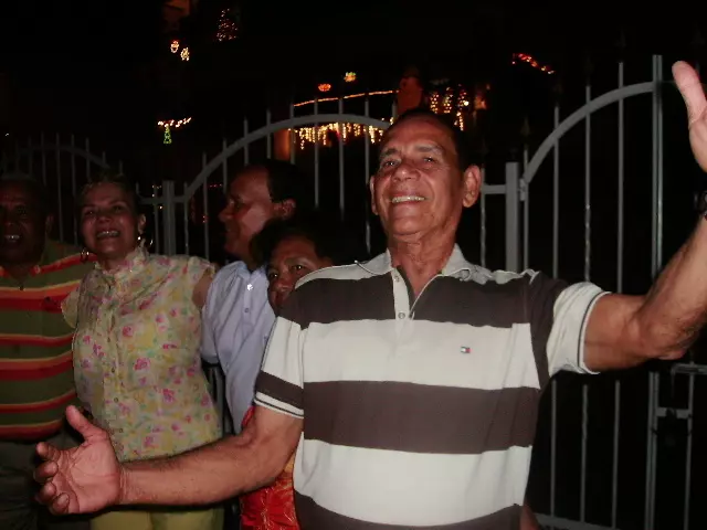 Hombre de 73 busca mujer para hacer pareja en Cartagena, Colombia