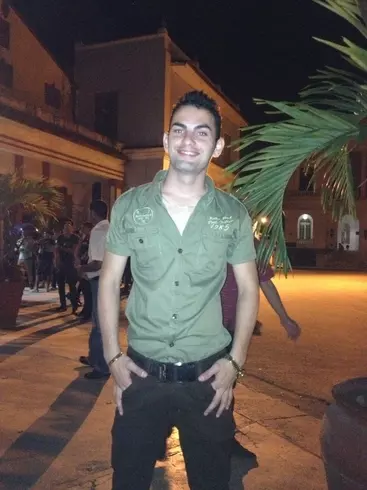 Chico de 31 busca chica para hacer pareja en Santa Clara, Cuba
