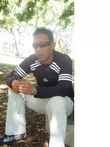 Hombre de 41 busca mujer para hacer pareja en La Habana, Cuba