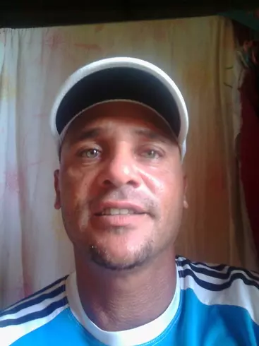 Hombre de 44 busca mujer para hacer pareja en Venezuela