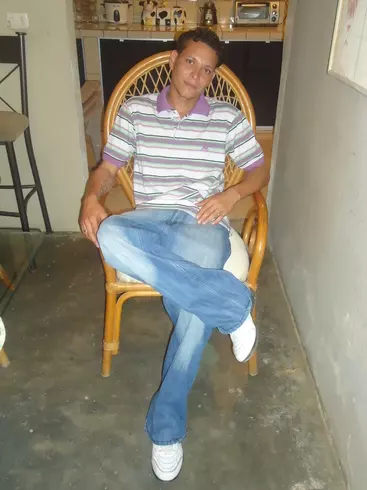 Hombre de 40 busca mujer para hacer pareja en Cortez, Honduras
