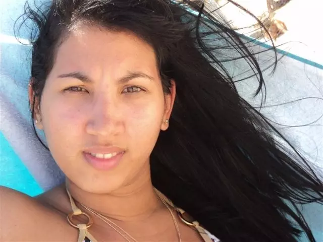 Chica de 32 busca chico para hacer pareja en La Habana, Cuba