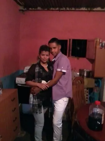Chico de 29 busca chica para hacer pareja en Victoria, Venezuela