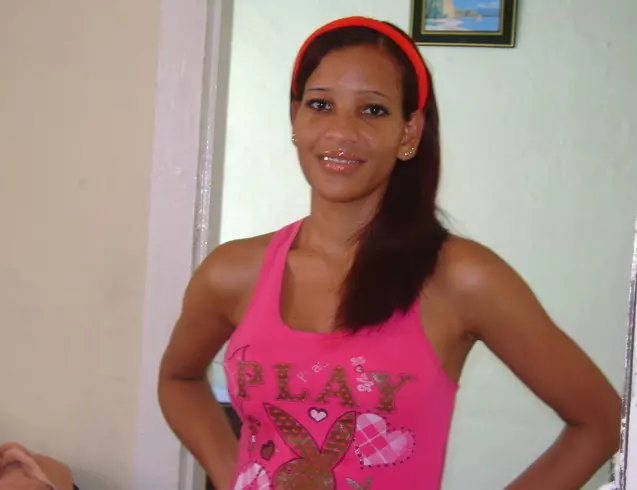 Chica de 35 busca chico para hacer pareja en Habana, Cuba