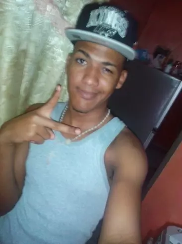 Chico de 30 busca chica para hacer pareja en Santo Domingo, República Dominicana