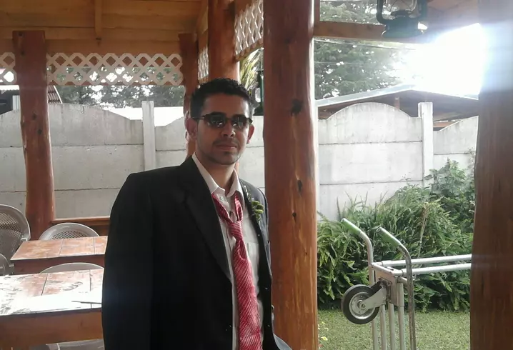Hombre de 37 busca mujer para hacer pareja en San José, Costa Rica