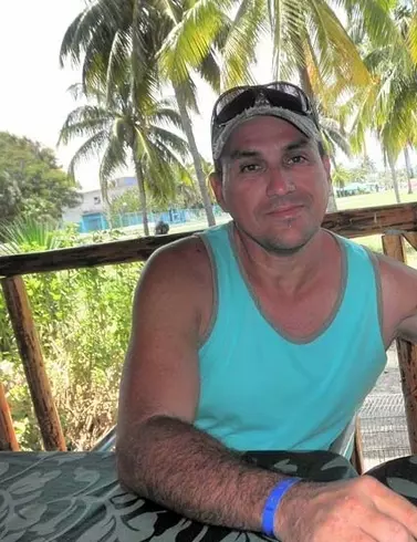 Hombre de 55 busca mujer para hacer pareja en La Habana, Cuba