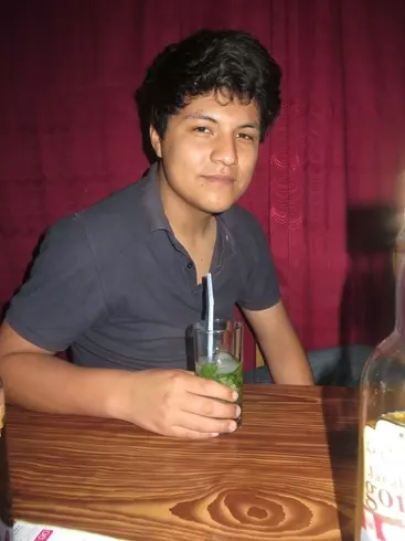 Chico de 28 busca chica para hacer pareja en Chimbote, Perú