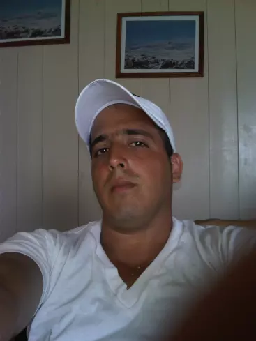 Hombre de 38 busca mujer para hacer pareja en La habana, Cuba