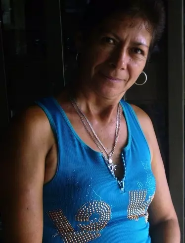 Mujer de 60 busca hombre para hacer pareja en Pereira, Colombia