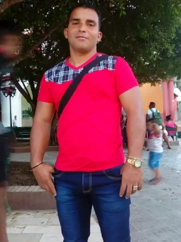 Hombre de 38 busca mujer para hacer pareja en Baracoa, Cuba