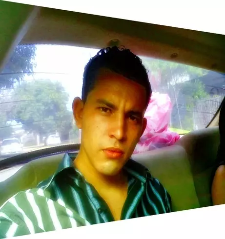Chico de 31 busca chica para hacer pareja en La Lima Cortes, Honduras